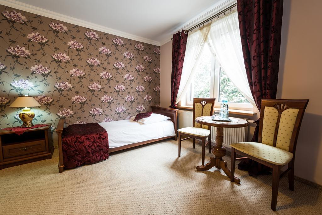 Hotel Palac Akropol Lublin Cameră foto